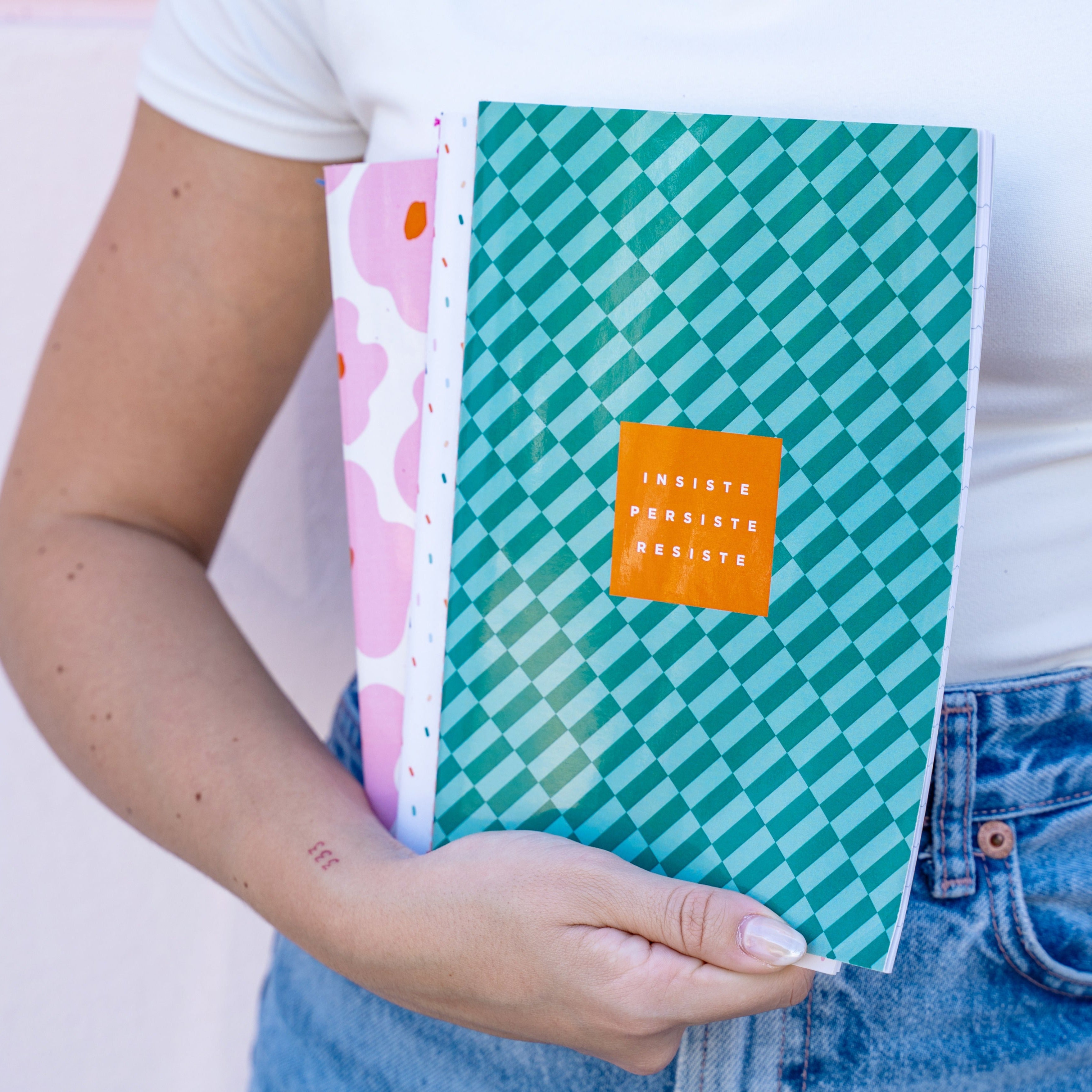 Composition notebooks con portada suave y mensaje de inspiradores