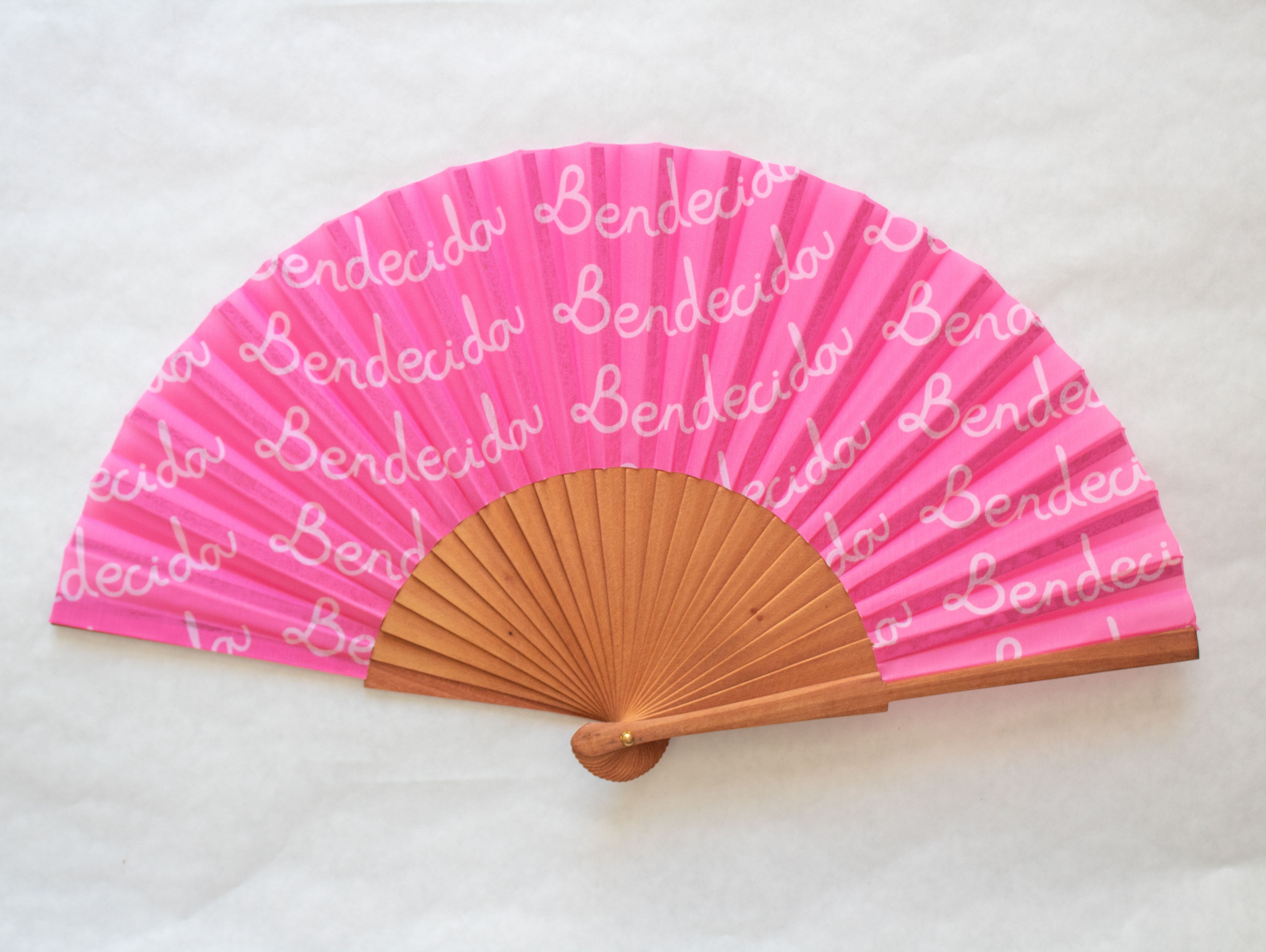 Abanico rosado de Tilde and Company 
