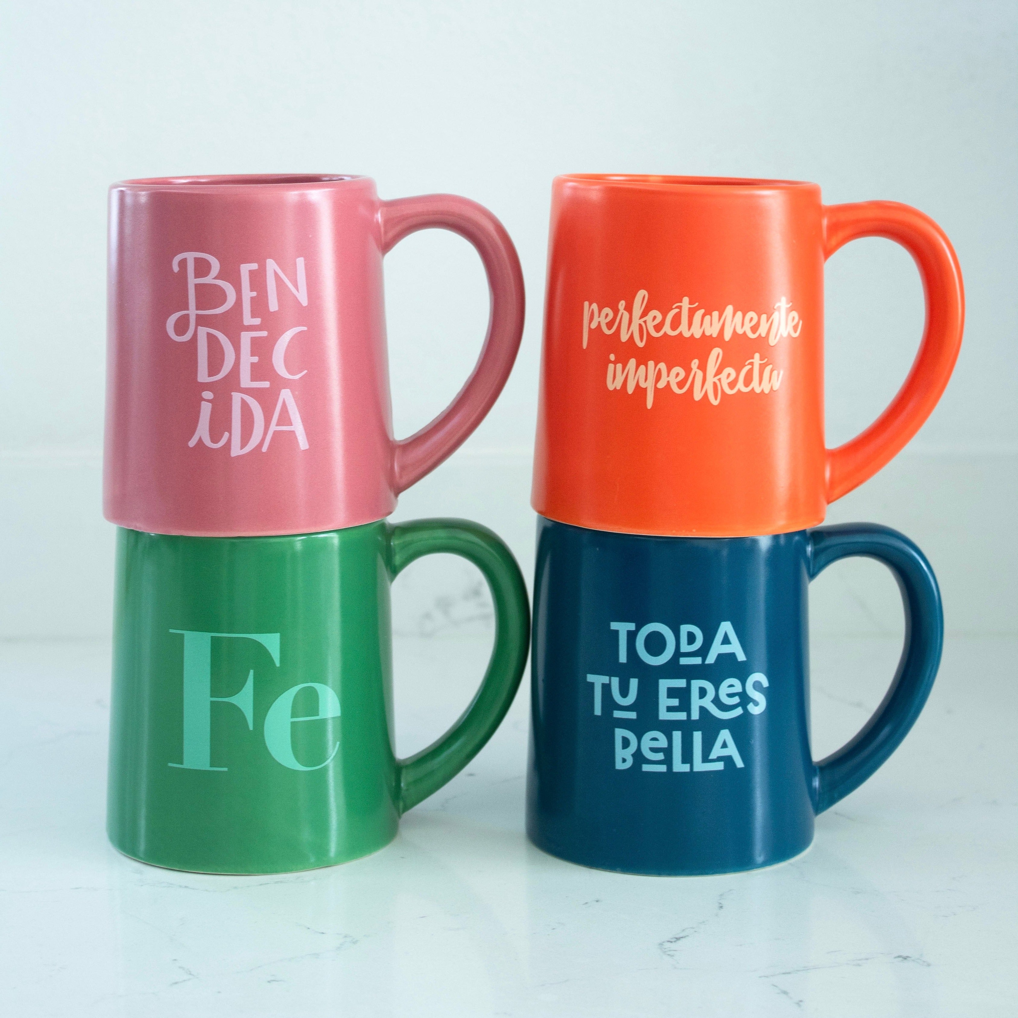 Tazas de ceramica de Tilde and Company con mensajes inspiradores