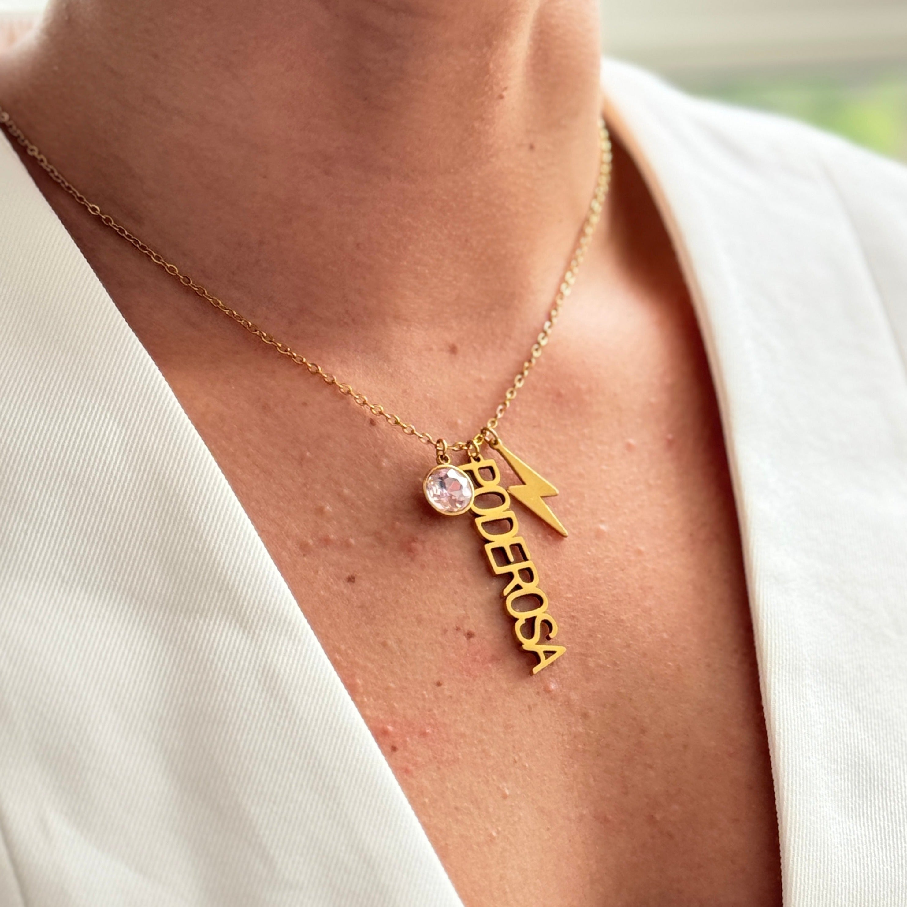 Collar de Tilde and Company  Poderosa