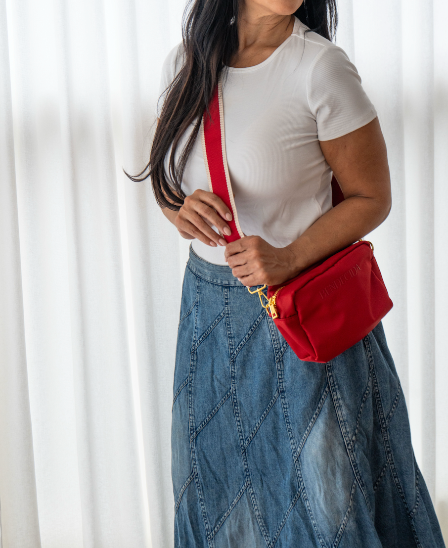Bolso Crossbody: Bendecida Rojo