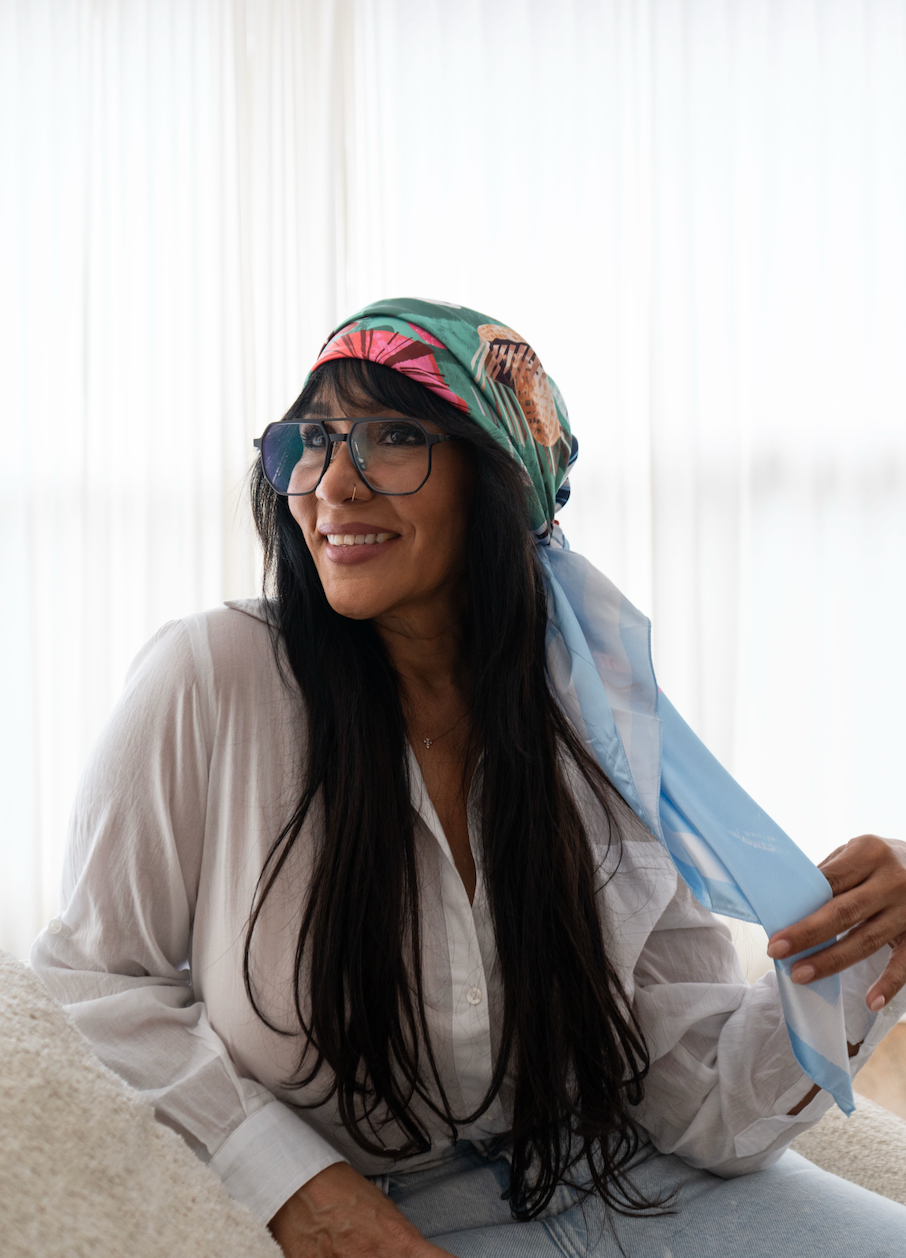 Pañoleta: Isla Bendecida