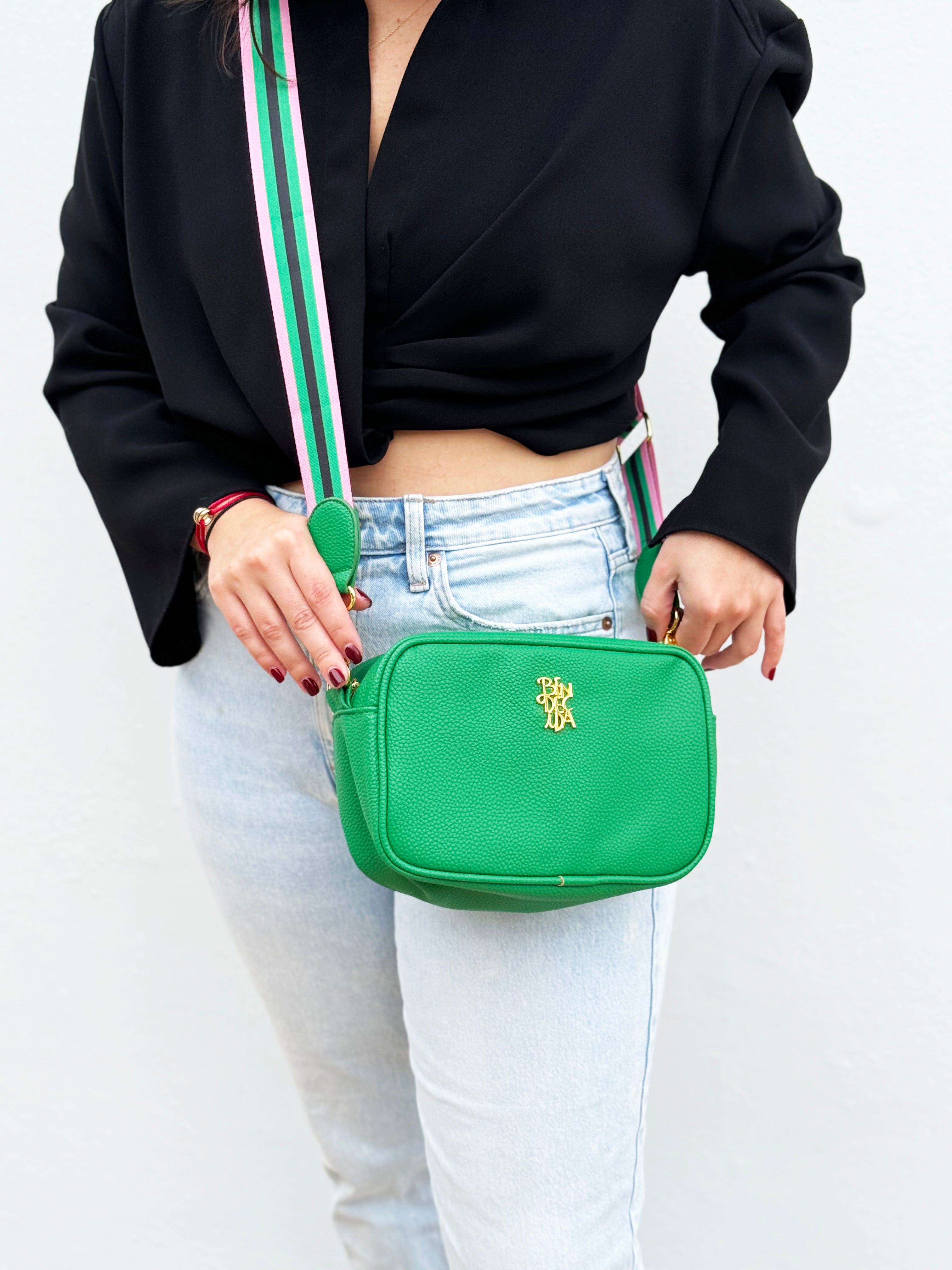 Bolso Crossbody con mensaje de Bendecida